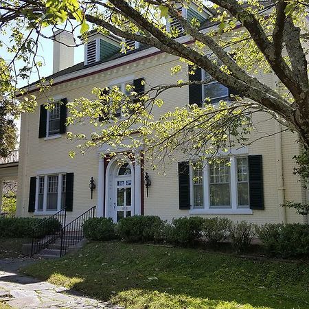 Morehead Manor Bed And Breakfast Durham Dış mekan fotoğraf