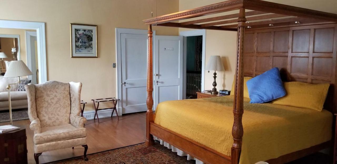 Morehead Manor Bed And Breakfast Durham Dış mekan fotoğraf